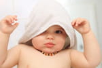 Collier d'ambre et b&eacute;b&eacute; : attention danger