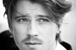 Garret Hedlund, nouvel ambassadeur Yves Saint Laurent Beaut&eacute;