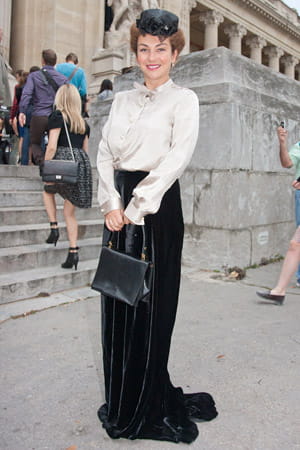 a la sortie du défilé chanel 