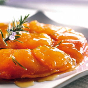 tatin d'abricots au romarin