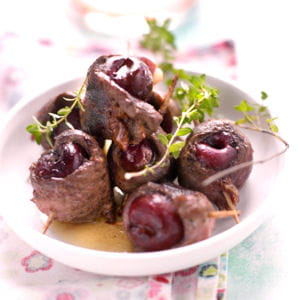 piques de canard aux cerises