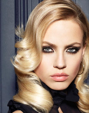 long dynamique version sophistiquée collection smoking couture automne-hiver