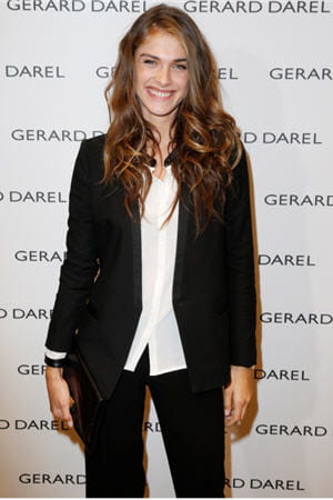 elisa sednaoui en gerard darel pour la réouverture de la boutique de la marque à