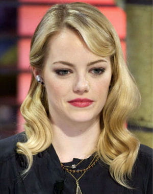 emma stone sur le plateau d'une émission à madrid.  