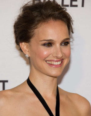 natalie portman avant une représentation du new york city ballet.