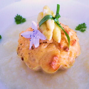 petits flans de saumon aux asperges
