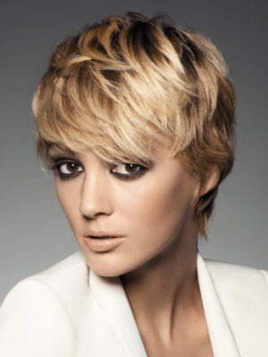hiver 2013-2014 : Coiffure : court twiggy - Journal des Femmes Beauté hiver 2013-2014 : Coiffure : court twiggy - Journal des Femmes Beauté