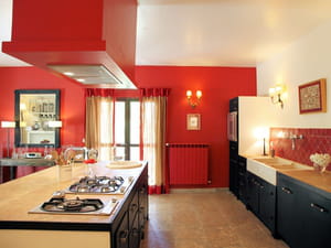 Rouge profond