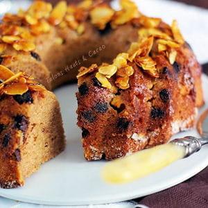 gâteau à la farine de châtaigne, sirop d'érable et chocolat