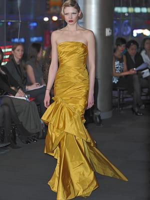 carmen marc valvo automne-hiver 2010-2011