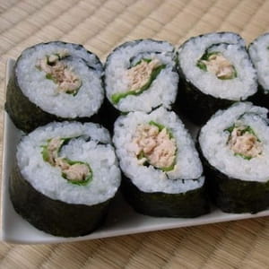 maki sushi au thon tekkamaki