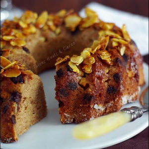 gâteau à la farine de châtaigne, sirop d'érable et chocolat