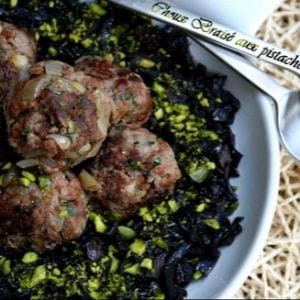 chou rouge braisé et viande au pain d'épice