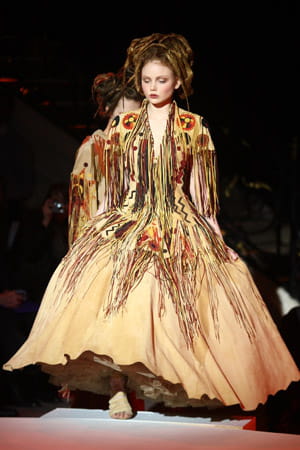 le défilé frank sorbier haute couture printemps-été 2011 