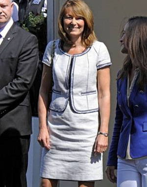 carole middleton à la sortie du goring hôtel