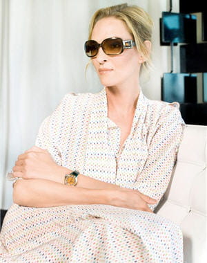 uma thurman et la montre 'crazy carats' de fendi