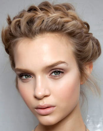 Les plus beaux chignons du printemps 2012