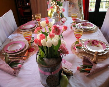 La table "Le printemps de Jeannot Lapin"
