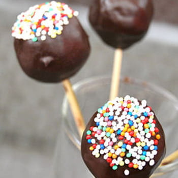Recettes de pop cakes sucr&eacute;s et sal&eacute;s