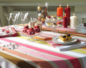 Table de No&euml;l : place &agrave; la d&eacute;co de f&ecirc;te !