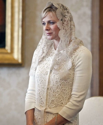 charlène de monaco, lors de sa rencontre avec benoît xvi