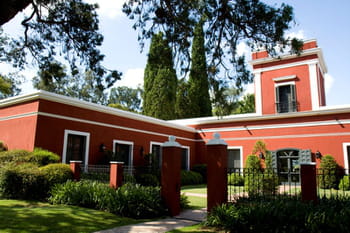 En Argentine, d&eacute;paysement dans une estancia &agrave; la d&eacute;co &eacute;l&eacute;gante