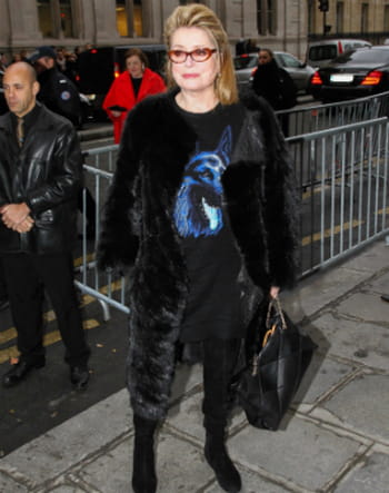 Fashion week : les people aux d&eacute;fil&eacute;s haute couture printemps-&eacute;t&eacute; 2013