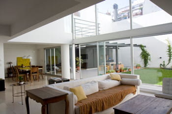Agr&eacute;able duplex en rez-de-jardin