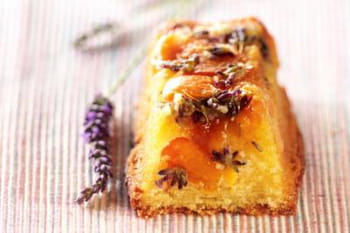 30 recettes de cakes sucr&eacute;s et sal&eacute;s