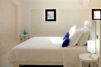Chambre : une d&eacute;co toute en blanc