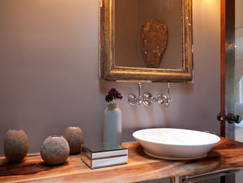 Accessoires pour une salle de bains d&eacute;co