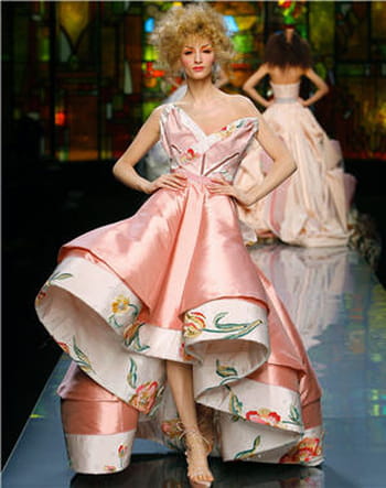 Des robes du soir haute couture