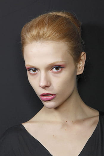 Les looks beaut&eacute; des d&eacute;fil&eacute;s
