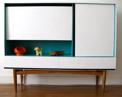 buffet en bois des années 1950 repeint