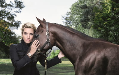 kate winslet porte le modèle conquest classic de la marque longines