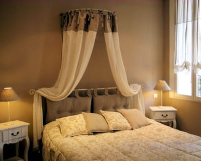 une chambre à l'ambiance romantique