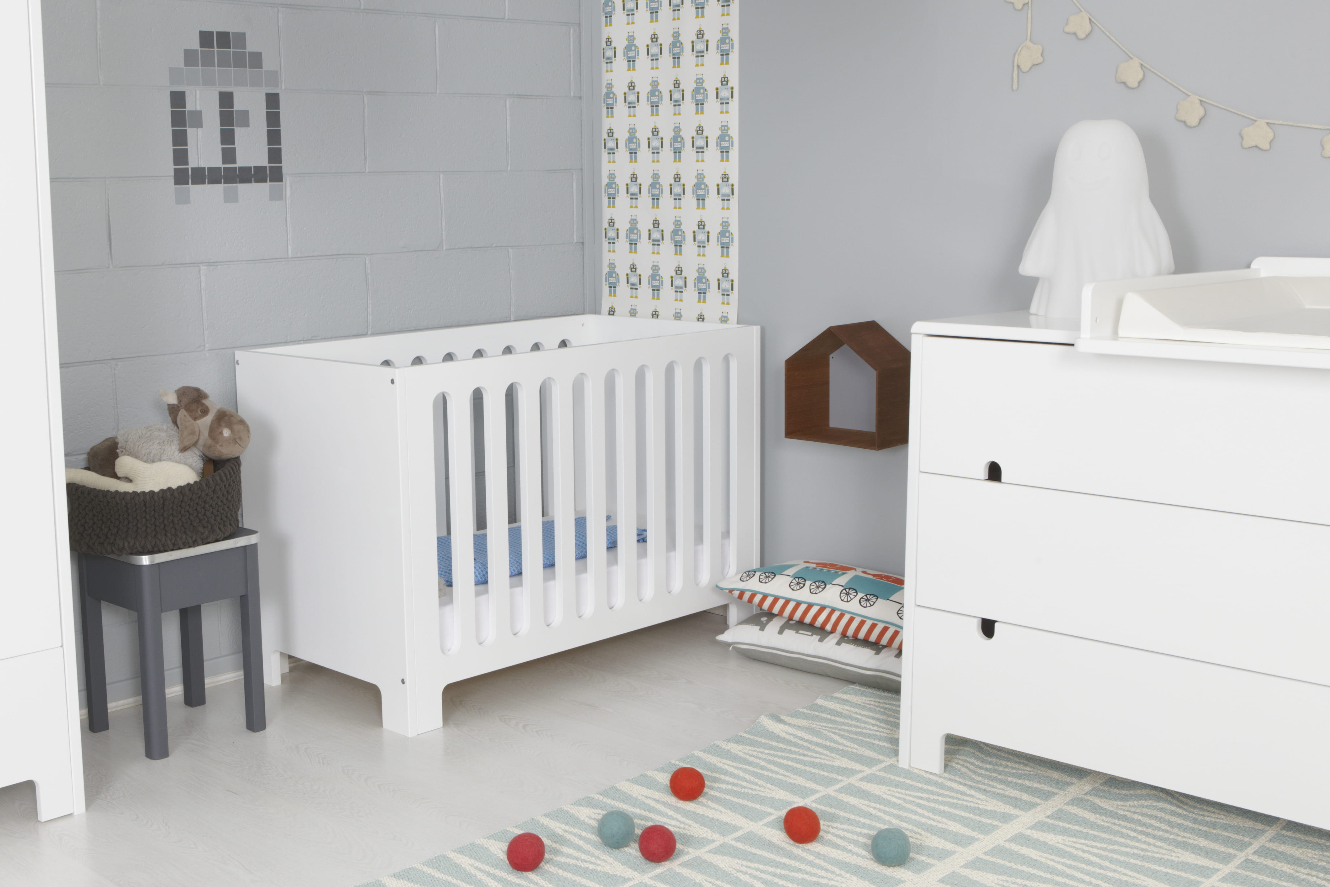 Lit de bébé diabolo de file dans ta chambre