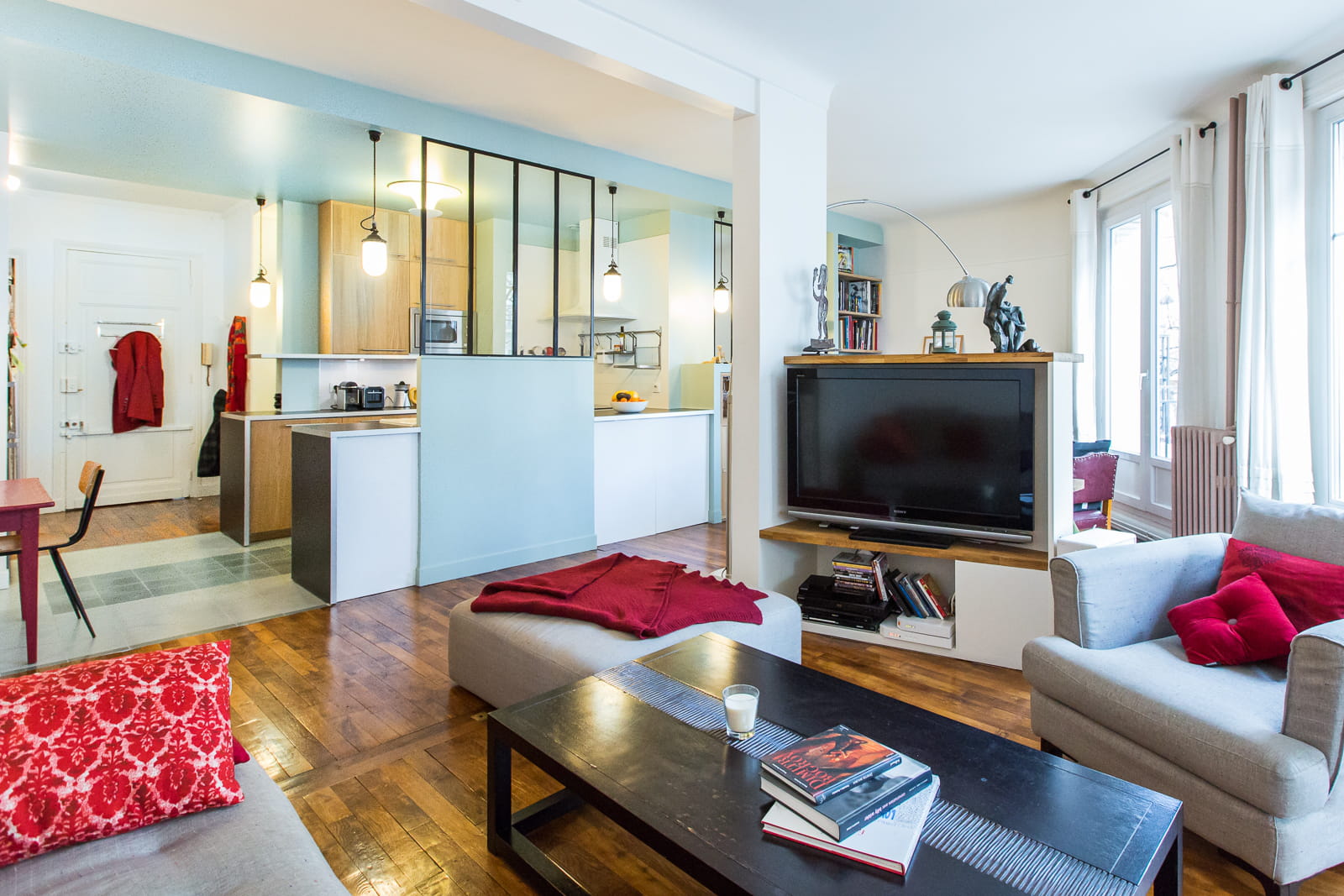 Un salon moderne et élégant