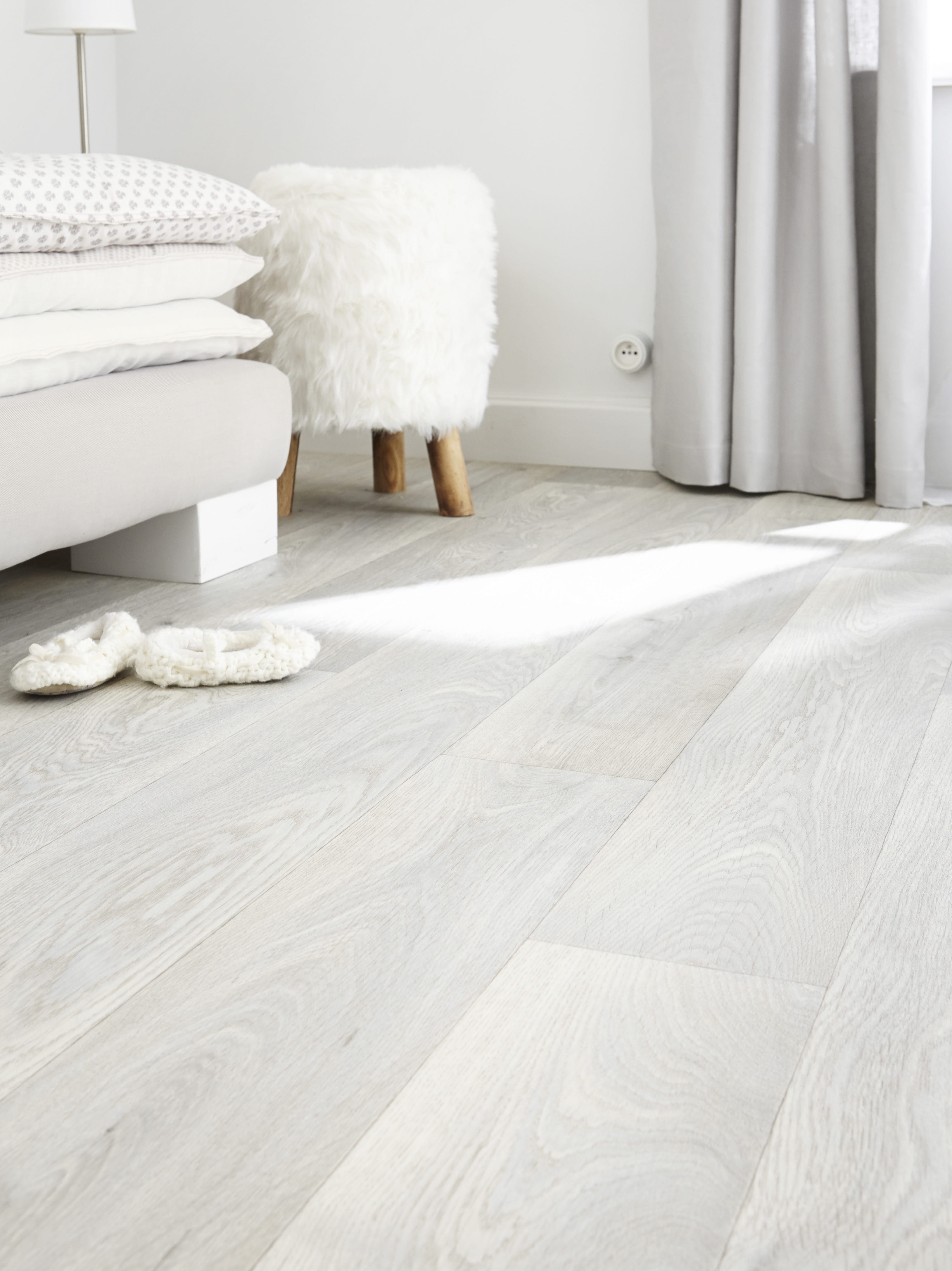 Un sol vinyle blanc chez leroy merlin