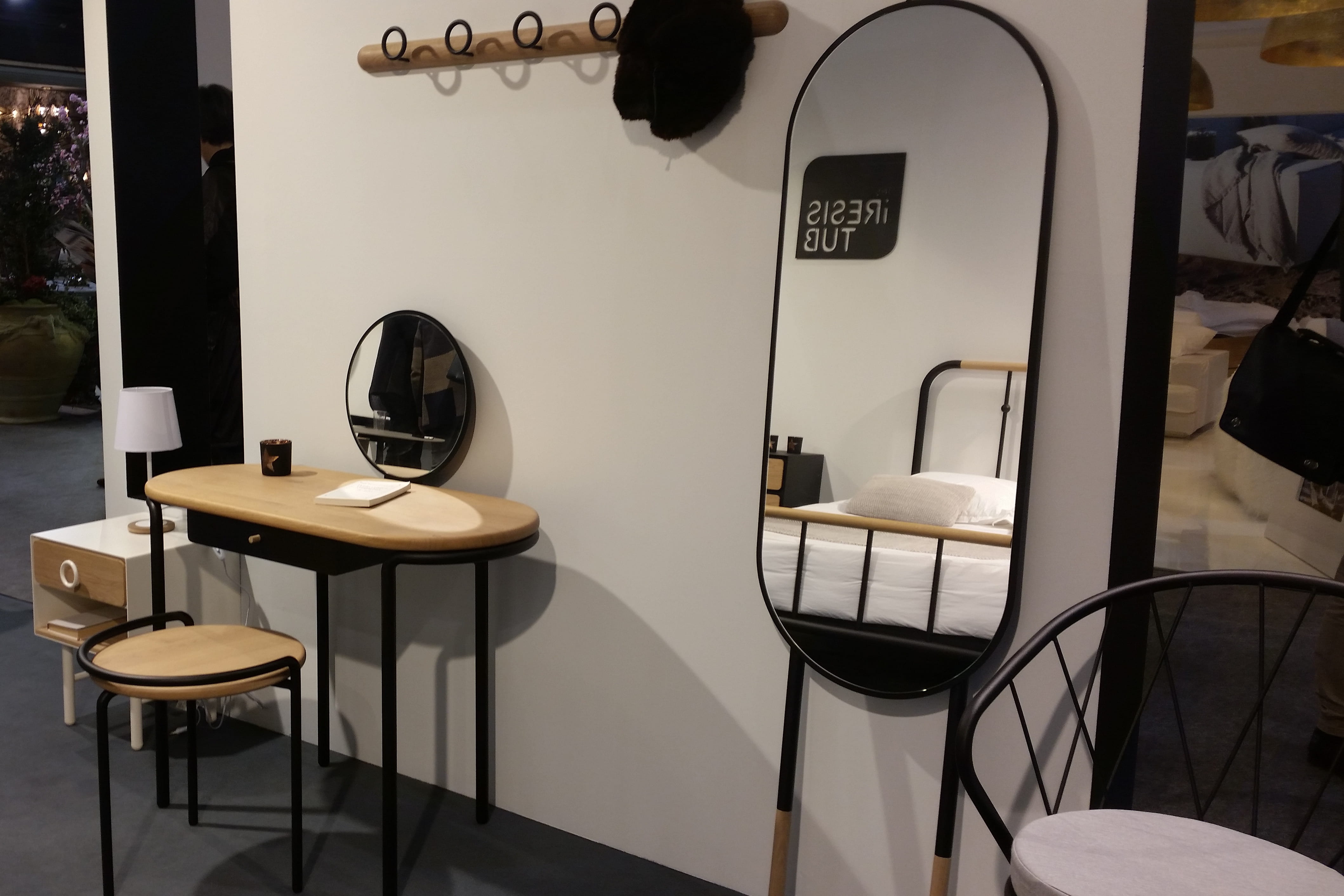 Miroir de chambre sur pied – lombards