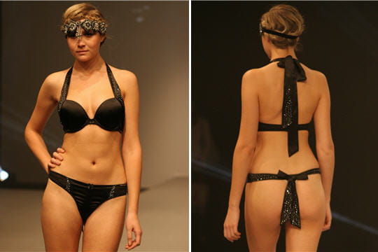 Parure noire strassée de Miss Magic