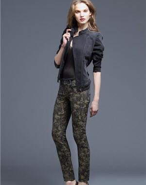 pantalon kaki de 7 for all mankind