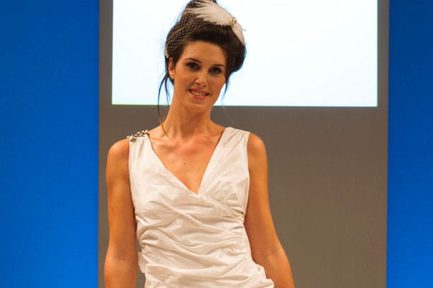 Un chignon flou et voilette