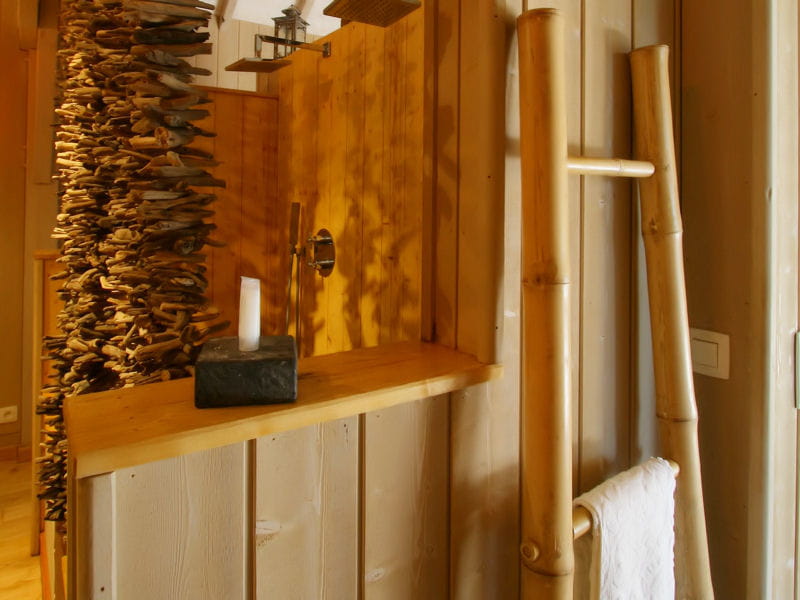 Image Bois Flotte : Bambou et bois flott? : Un rangement d?co et tendance : l’?chelle Image Bois Flotte : Bambou et bois flott? : Un rangement d?co et tendance : l’?chelle