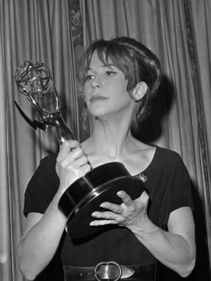 julie harris300