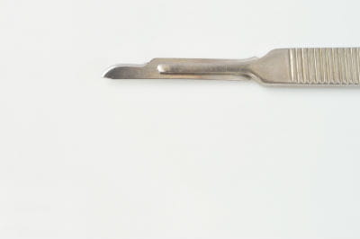 scalpel