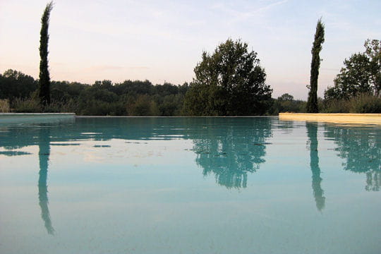 A l'infini