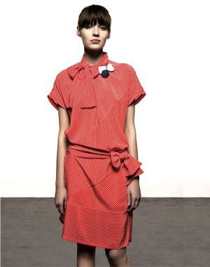 robe rouge rayée de zapa dr zapa robe rouge rayée de zapa une ... robe rouge rayée de zapa dr zapa robe rouge rayée de zapa une ...