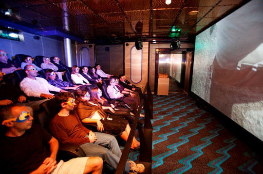 Un cinéma en 4 dimensions