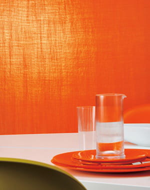 papier peint orange 'mise en scène' d'elitis